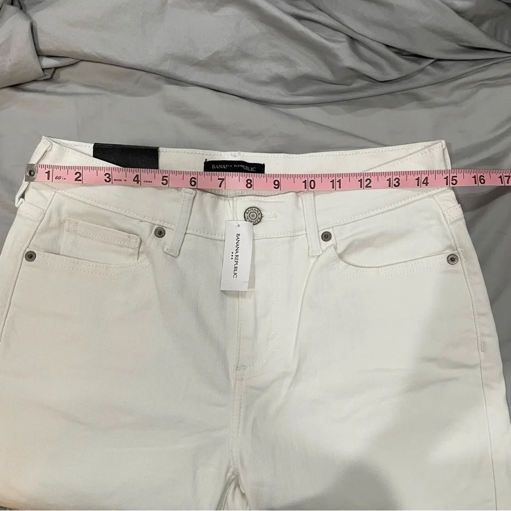 NWT - Banana Republic White Girlfriend Jeans Size 26 / 2T - Picture 7 of 7